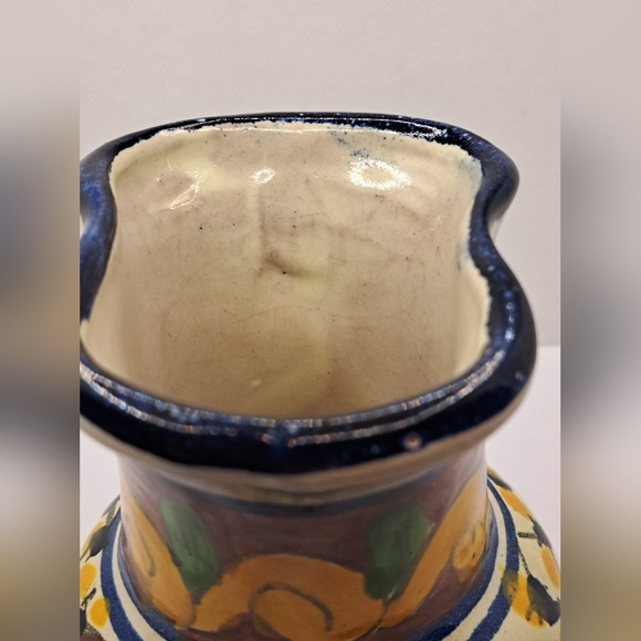 Talavera Mexican Jug, Made in Mexico Pitcher Studio Pottery. - Picture 7 of 7